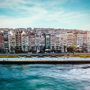 Zek Hotel